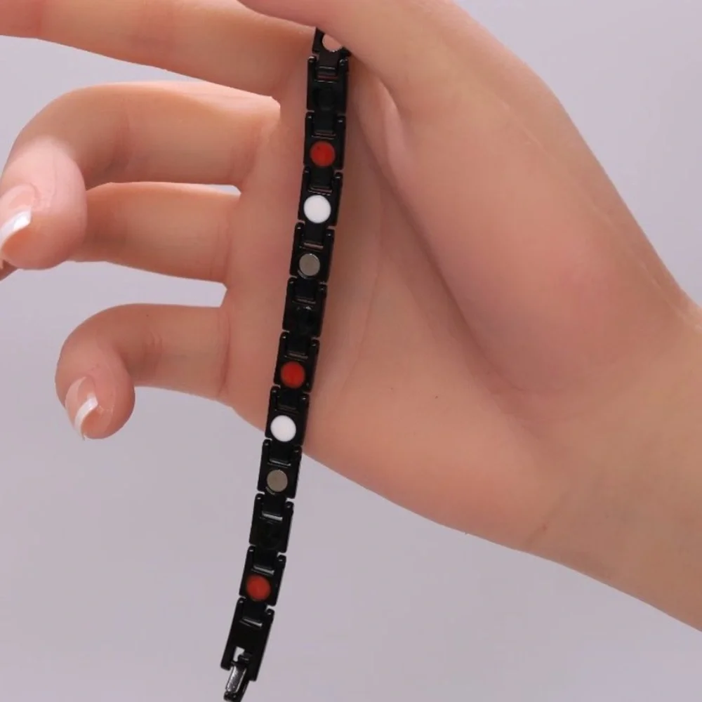 NWT Black Titanium Magnetic Therapy Bracelet – 8 Inch